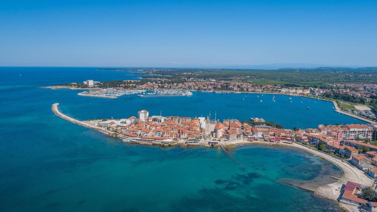 Melarnian Near The In Apartment Umag